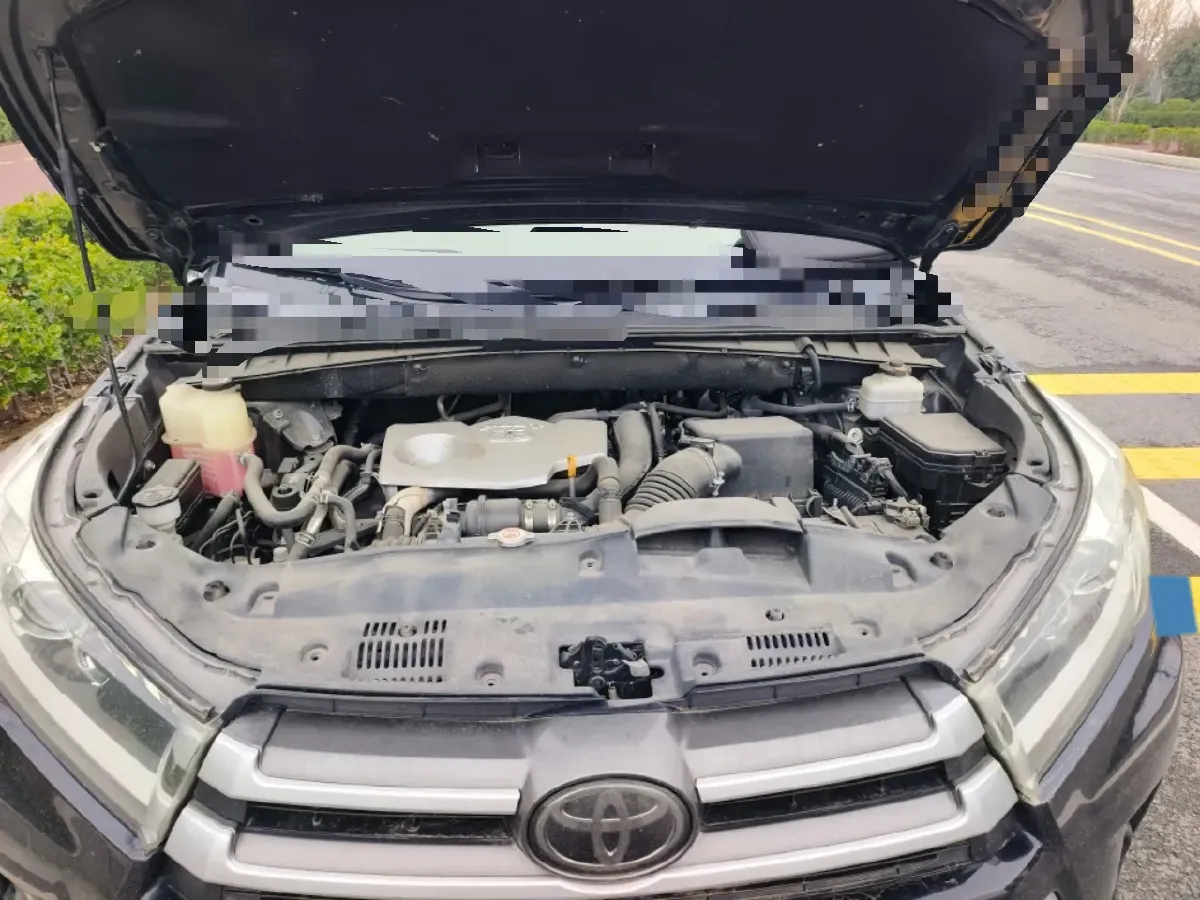 2018 Toyota Highlander 2.0T 220HP L4 6AT,autocango,china used car exporter,china ev exporter,chinese used car exporter,chinese used ev exporter