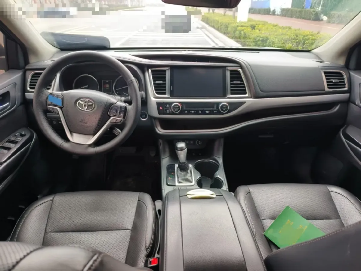 2018 Toyota Highlander 2.0T 220HP L4 6AT,autocango,china used car exporter,china ev exporter,chinese used car exporter,chinese used ev exporter