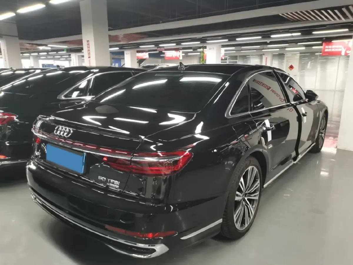 2023 Audi A8 3.0T 286HP V6 8AT,autocango,china used car exporter,china ev exporter,chinese used car exporter,chinese used ev exporter