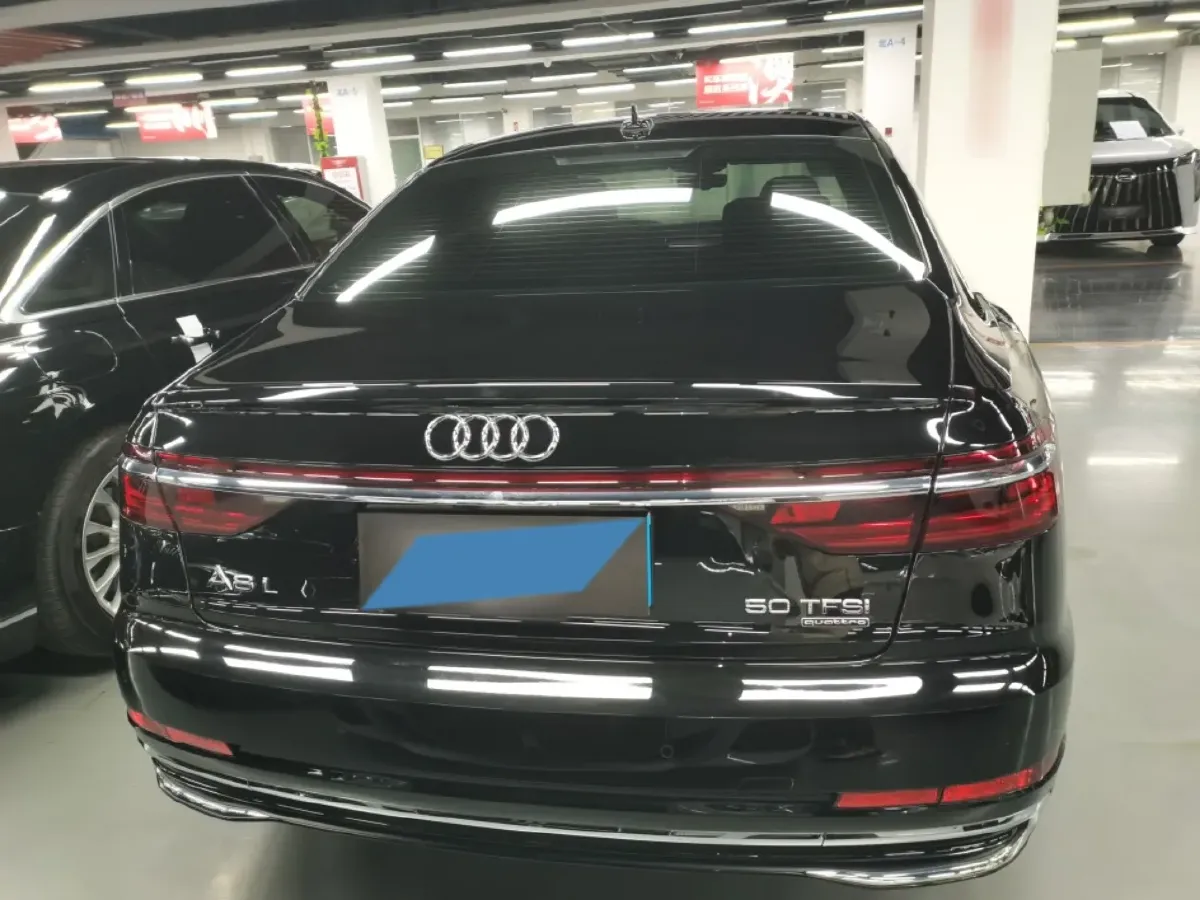 2023 Audi A8 3.0T 286HP V6 8AT,autocango,china used car exporter,china ev exporter,chinese used car exporter,chinese used ev exporter