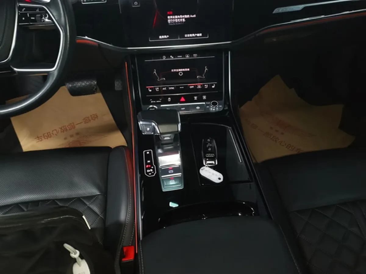 2023 Audi A8 3.0T 286HP V6 8AT,autocango,china used car exporter,china ev exporter,chinese used car exporter,chinese used ev exporter