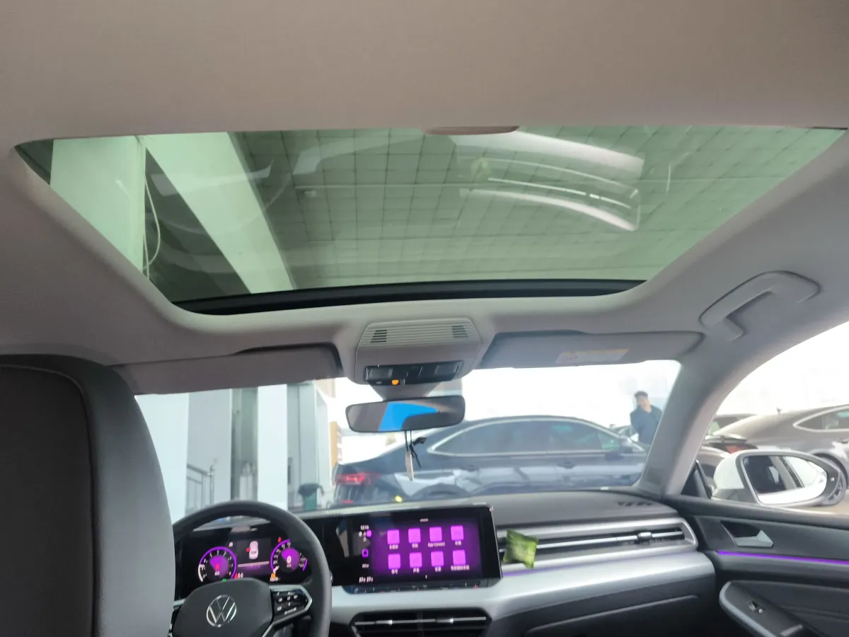 2024 Volkswagen Lamando 1.4T 150HP L4 7DCT,autocango,china used car exporter,china ev exporter,chinese used car exporter,chinese used ev exporter