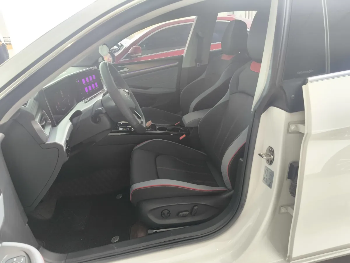 2024 Volkswagen Lamando 1.4T 150HP L4 7DCT,autocango,china used car exporter,china ev exporter,chinese used car exporter,chinese used ev exporter