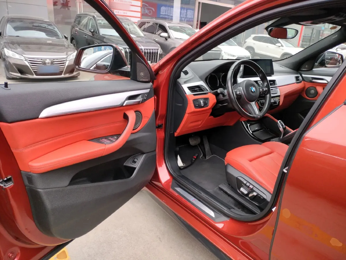 2021 BMW X2 2.0T 192HP L4 7DCT,autocango,china used car exporter,china ev exporter,chinese used car exporter,chinese used ev exporter