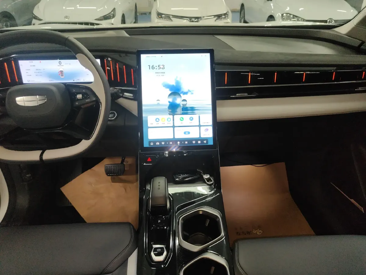 2023 Geely StarRay 1.5T 181HP L4 7DCT,autocango,china used car exporter,china ev exporter,chinese used car exporter,chinese used ev exporter