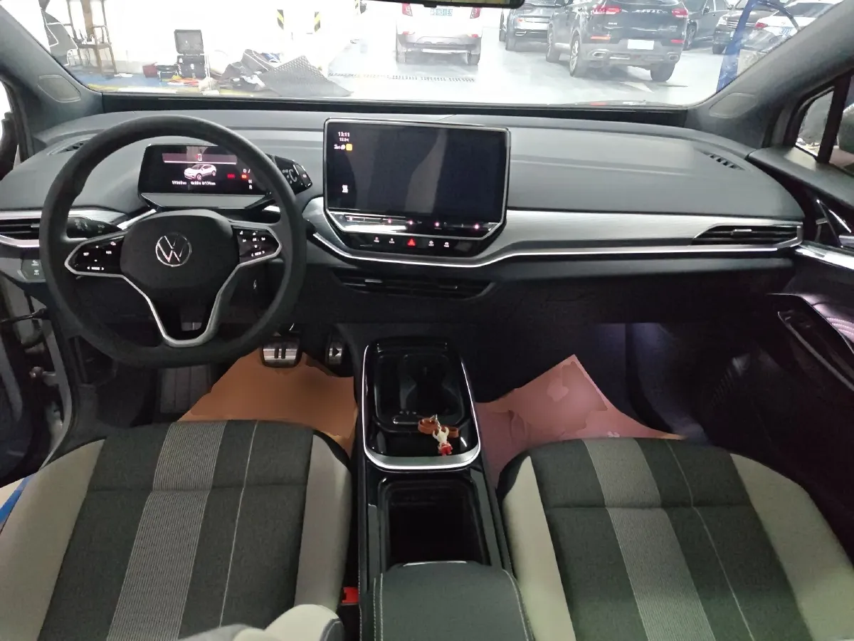 2024 Volkswagen ID.4 Crozz BEV 55.7KWH,autocango,china used car exporter,china ev exporter,chinese used car exporter,chinese used ev exporter