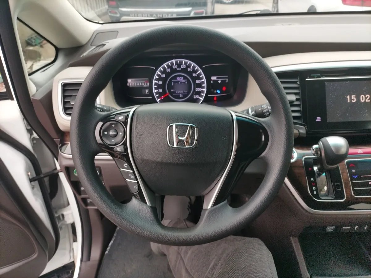 2015 Honda Odyssey 2.4L 186HP L4 CVT,autocango,china used car exporter,china ev exporter,chinese used car exporter,chinese used ev exporter