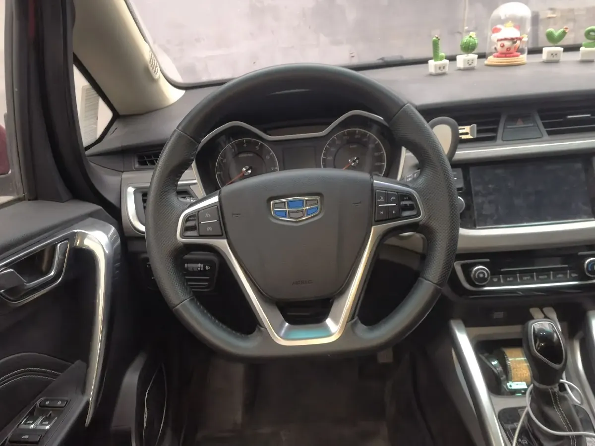 2017 Geely Vision X3 1.5L 102HP L4 4AT,autocango,china used car exporter,china ev exporter,chinese used car exporter,chinese used ev exporter