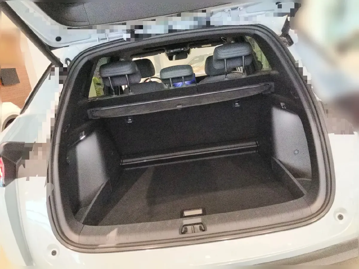 2025 BYD SongL DM-i 1.5L 101HP L4 E-CVT PHEV 26.6KWH,autocango,china used car exporter,china ev exporter,chinese used car exporter,chinese used ev exporter