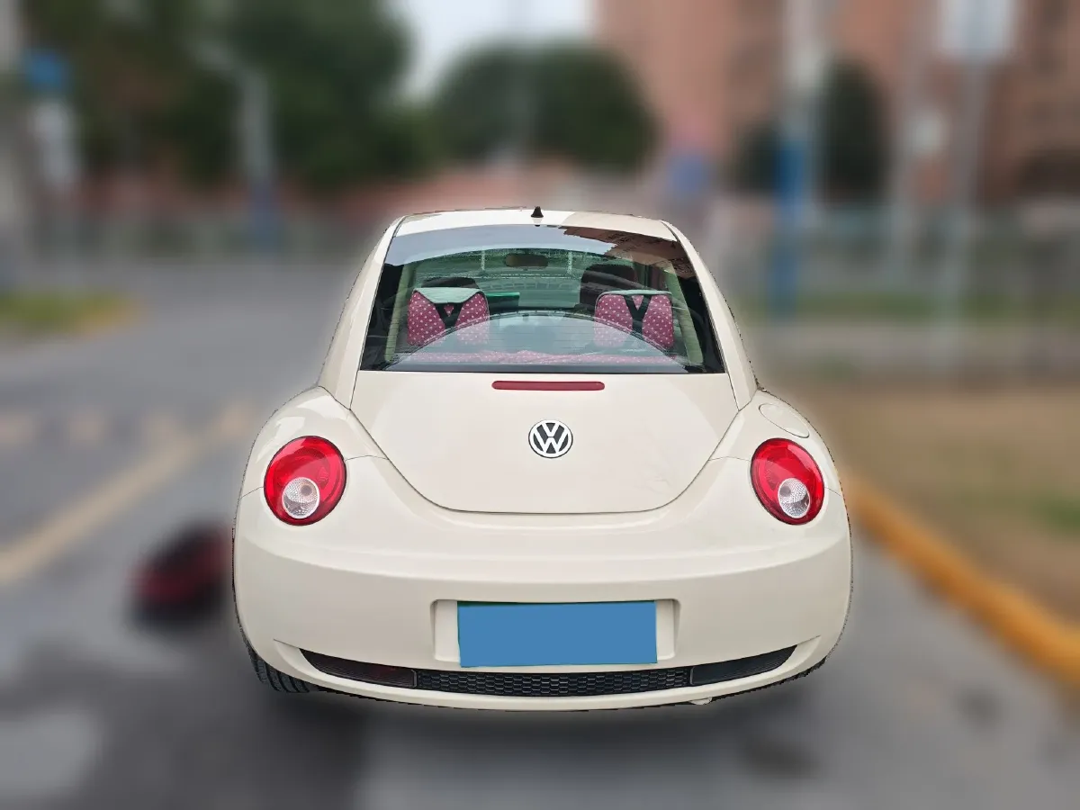 2010 Volkswagen Beetle 1.6L 102HP L4 6AT,autocango,china used car exporter,china ev exporter,chinese used car exporter,chinese used ev exporter