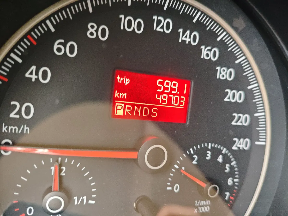 2010 Volkswagen Beetle 1.6L 102HP L4 6AT,autocango,china used car exporter,china ev exporter,chinese used car exporter,chinese used ev exporter