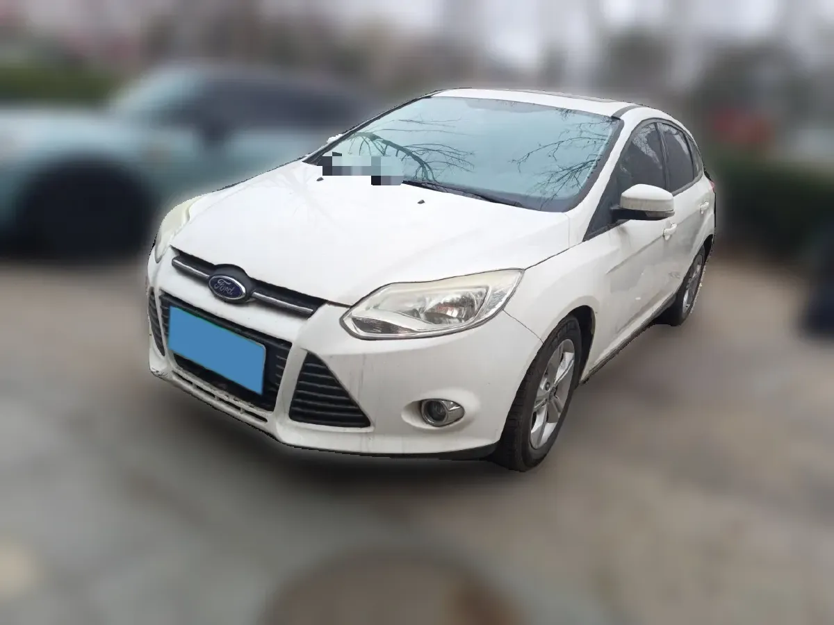 2012 Ford Focus 1.6L 125HP L4 6DCT,autocango,china used car exporter,china ev exporter,chinese used car exporter,chinese used ev exporter