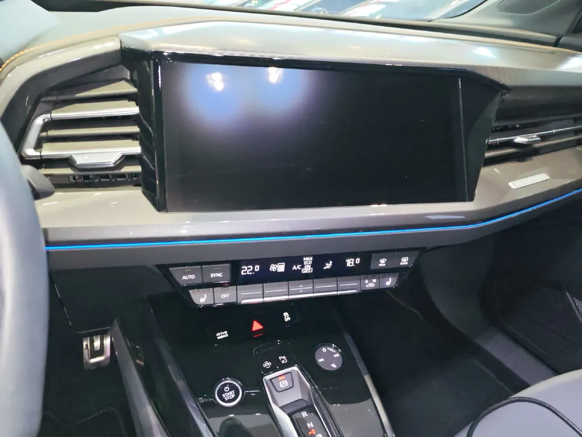 2023 Audi Q4 e-tron BEV 84.8KWH,autocango,china used car exporter,china ev exporter,chinese used car exporter,chinese used ev exporter