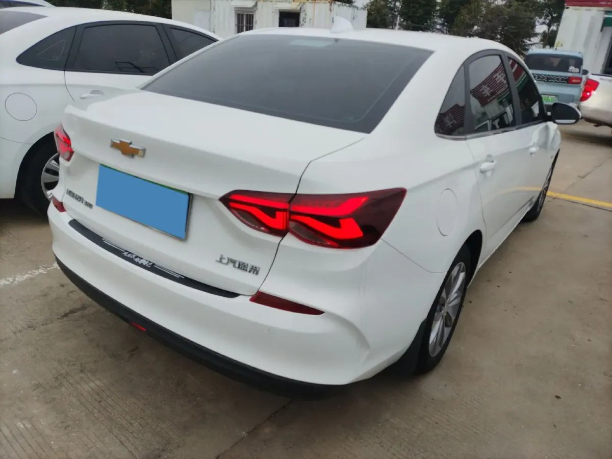 2020 Chevrolet Monza 1.5L 113HP L4 6AT,autocango,china used car exporter,china ev exporter,chinese used car exporter,chinese used ev exporter