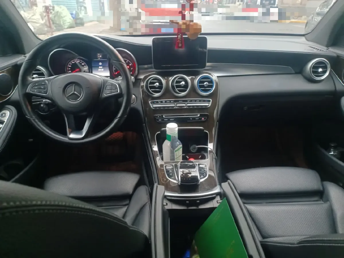 2016 Mercedes-Benz GLC Class 2.0T 211HP L4 9AT,autocango,china used car exporter,china ev exporter,chinese used car exporter,chinese used ev exporter