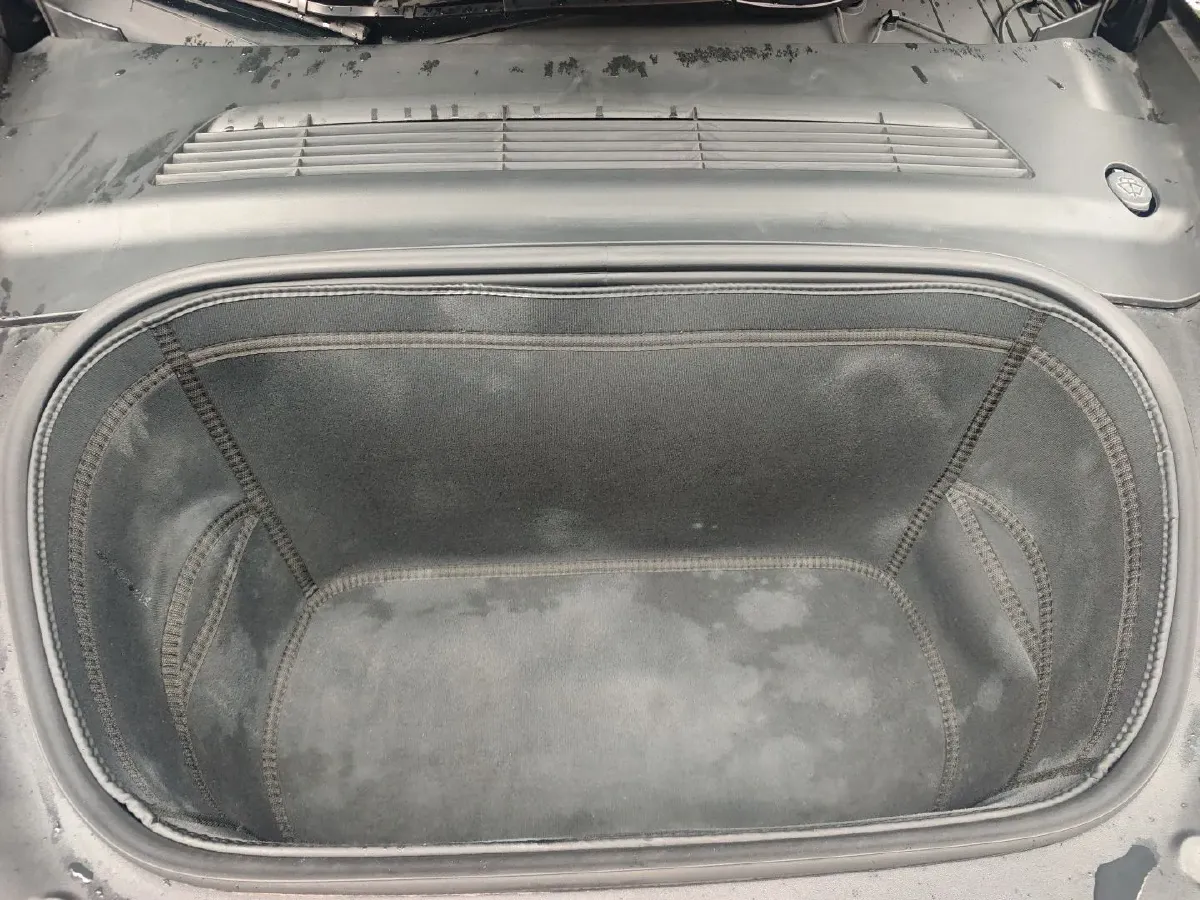 2022 Tesla Model Y BEV 60KWH,autocango,china used car exporter,china ev exporter,chinese used car exporter,chinese used ev exporter