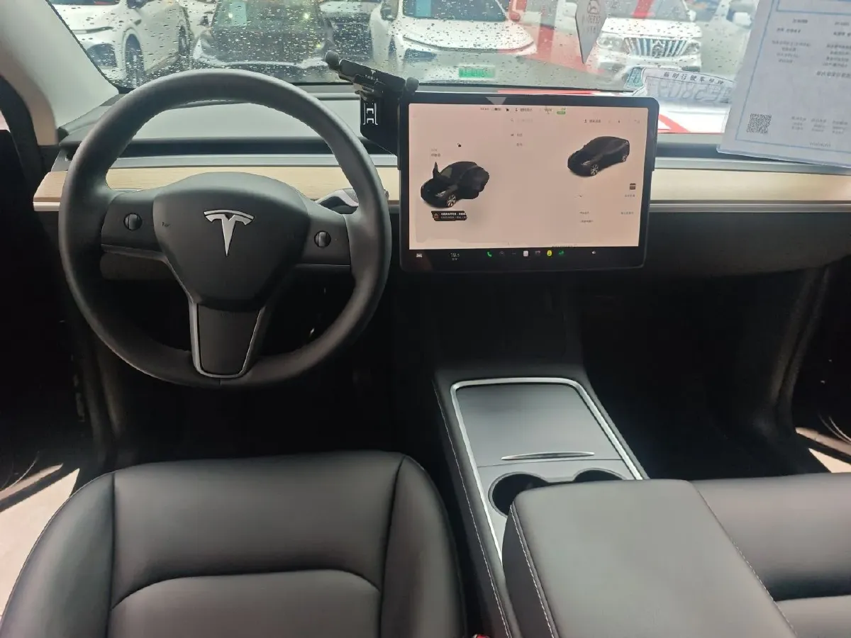 2022 Tesla Model Y BEV 60KWH,autocango,china used car exporter,china ev exporter,chinese used car exporter,chinese used ev exporter