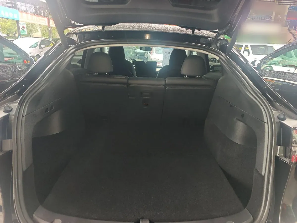 2022 Tesla Model Y BEV 60KWH,autocango,china used car exporter,china ev exporter,chinese used car exporter,chinese used ev exporter