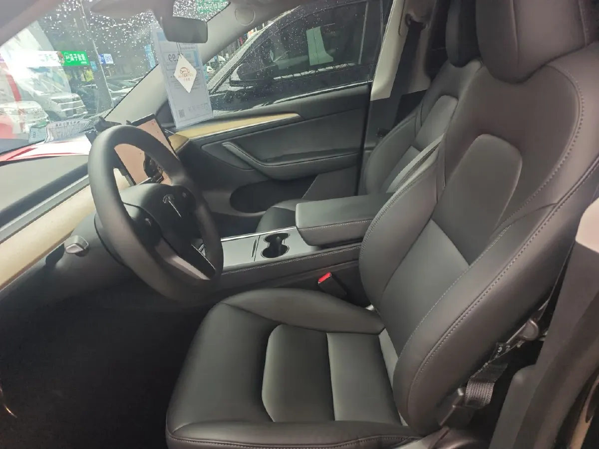 2022 Tesla Model Y BEV 60KWH,autocango,china used car exporter,china ev exporter,chinese used car exporter,chinese used ev exporter