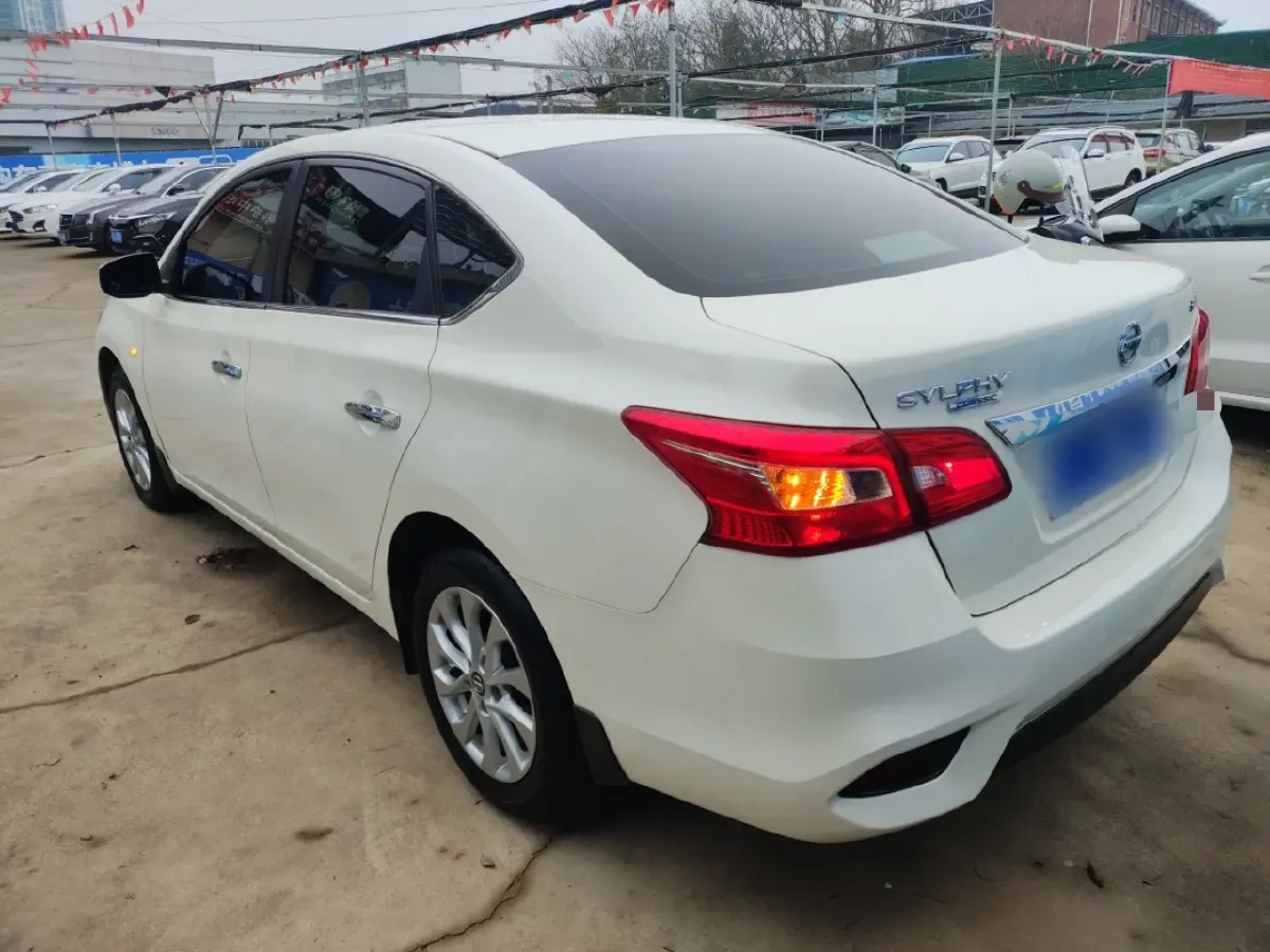 2022 Nissan Sylphy 1.6L 122HP L4 CVT,autocango,china used car exporter,china ev exporter,chinese used car exporter,chinese used ev exporter