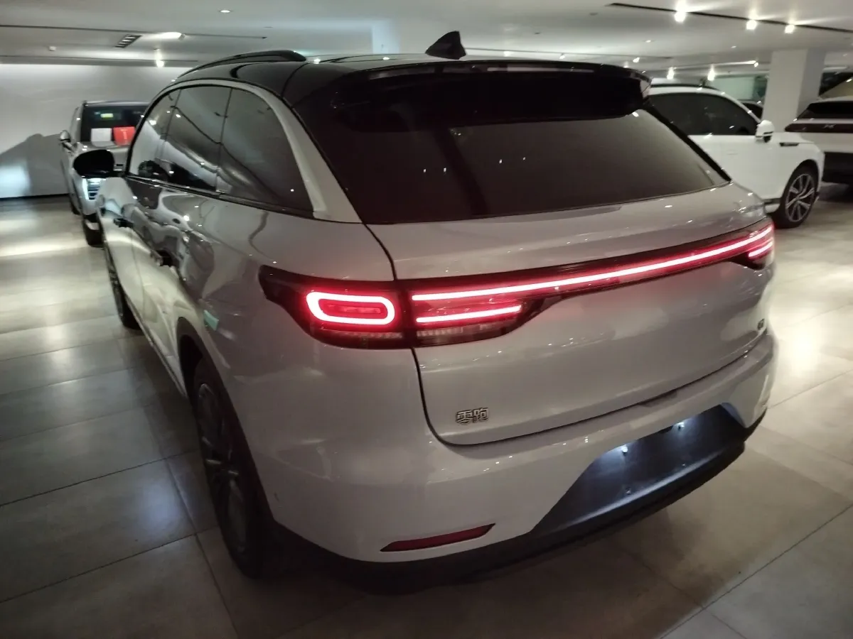 2023 Leapmotor C11 BEV 69.2KWH,autocango,china used car exporter,china ev exporter,chinese used car exporter,chinese used ev exporter