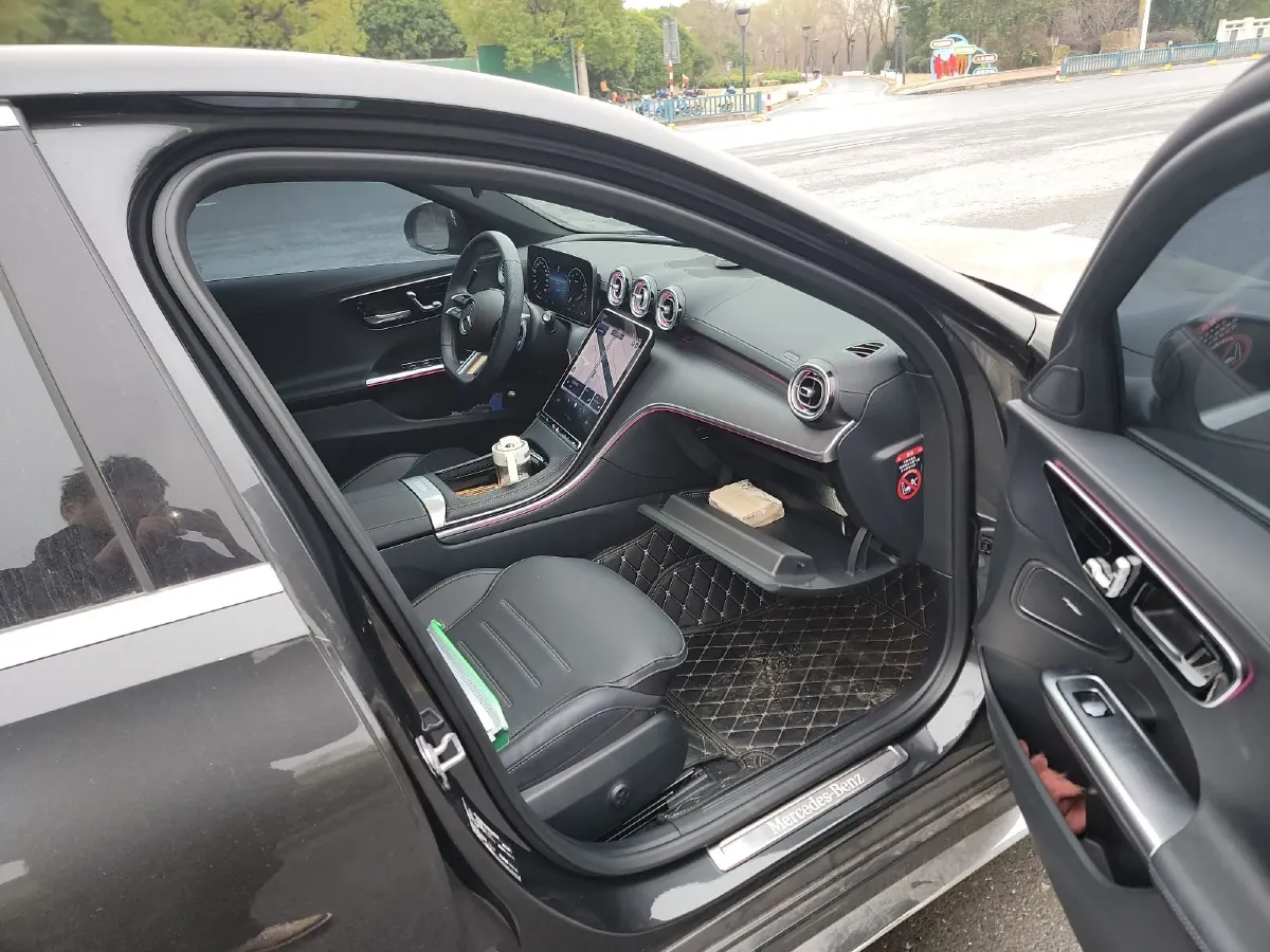 2023 Mercedes-Benz C Class 1.5T 204HP L4 9AT,autocango,china used car exporter,china ev exporter,chinese used car exporter,chinese used ev exporter