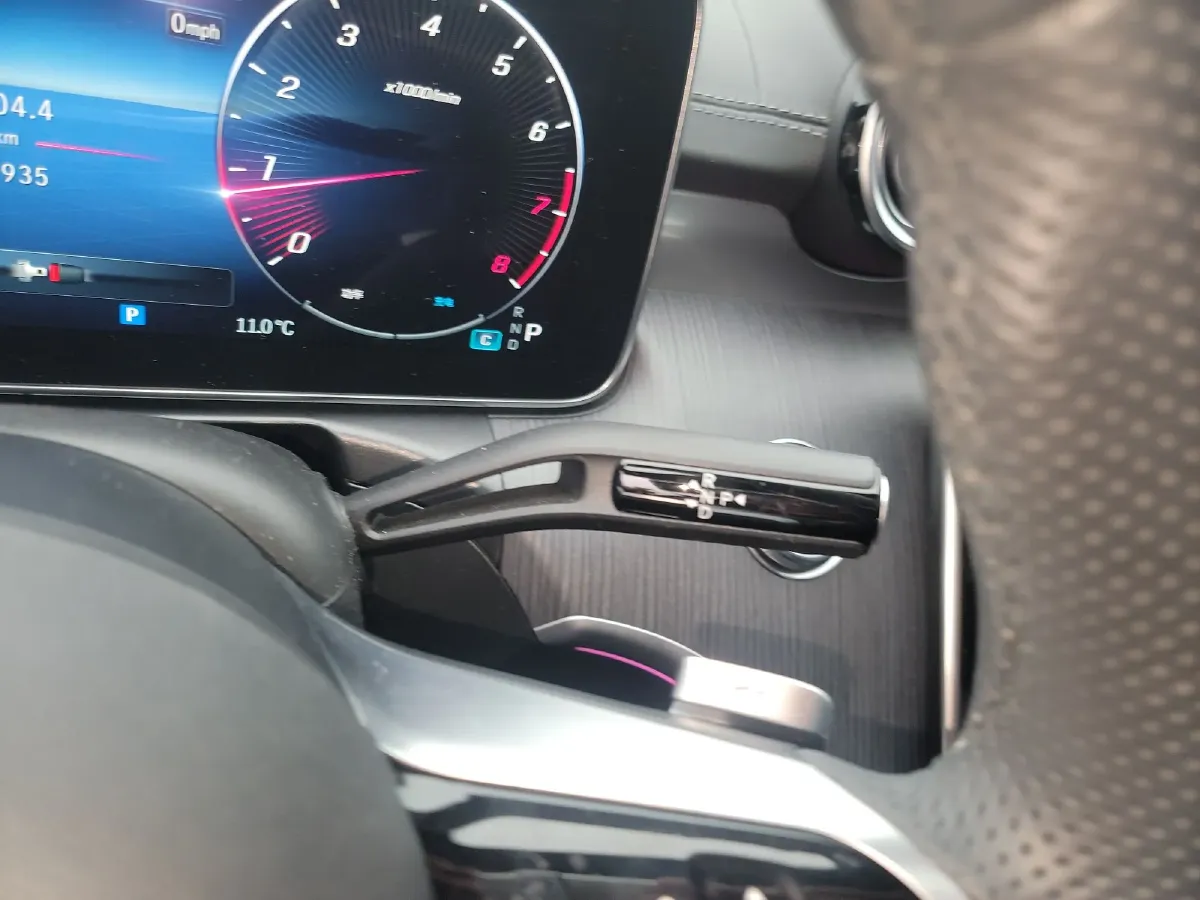 2023 Mercedes-Benz C Class 1.5T 204HP L4 9AT,autocango,china used car exporter,china ev exporter,chinese used car exporter,chinese used ev exporter