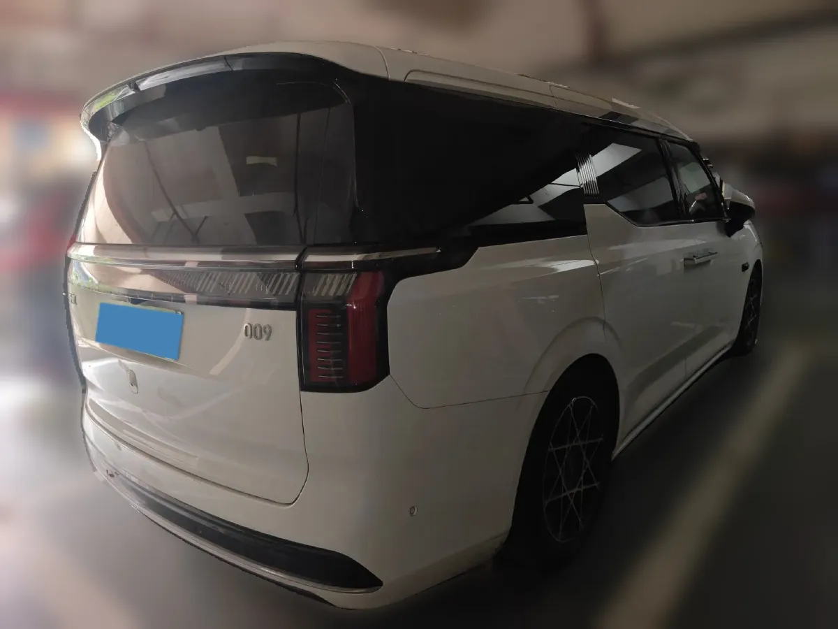 2024 Zeekr 009 BEV 108KWH,autocango,china used car exporter,china ev exporter,chinese used car exporter,chinese used ev exporter