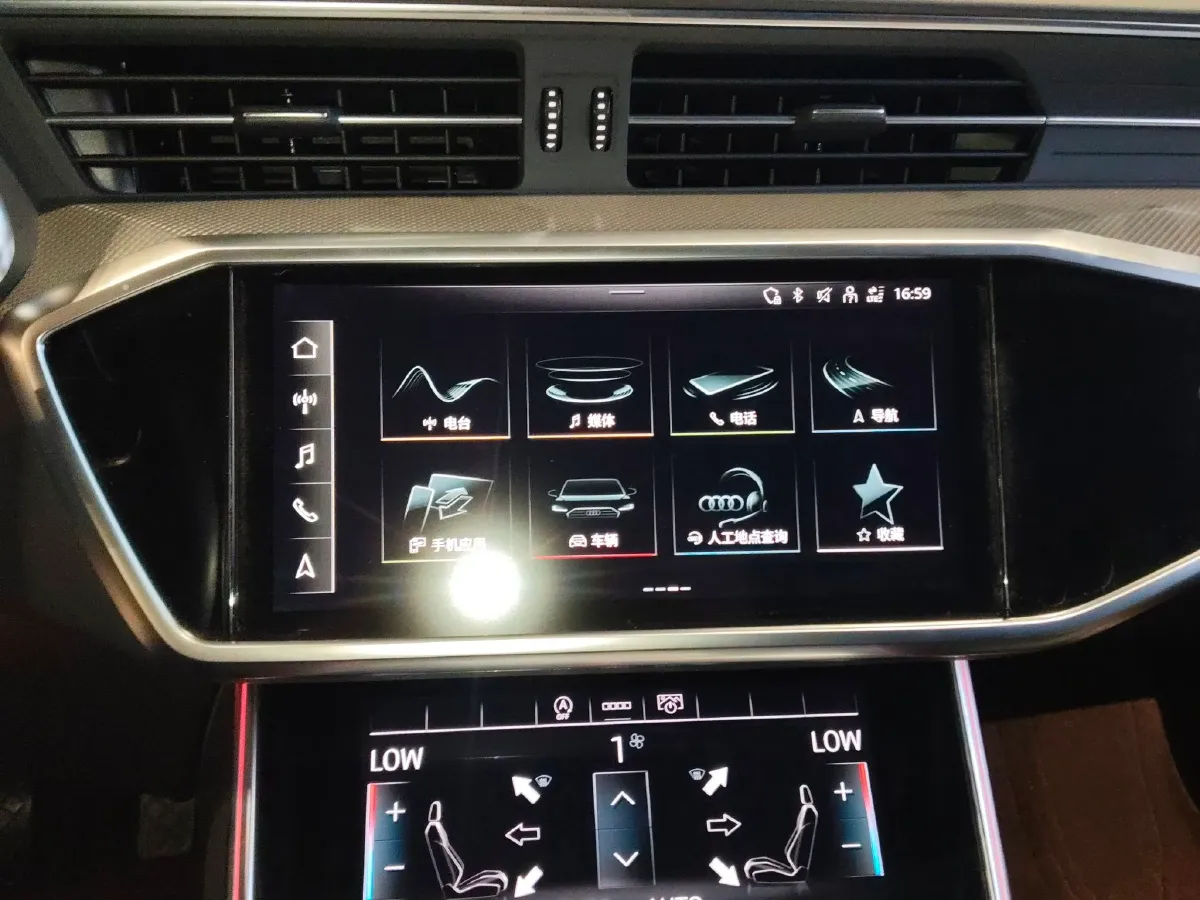 2023 Audi A6L 2.0T 190HP L4 7DCT,autocango,china used car exporter,china ev exporter,chinese used car exporter,chinese used ev exporter