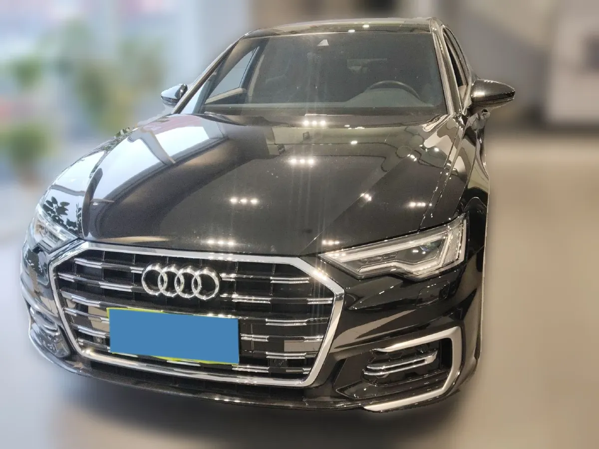 2023 Audi A6L 2.0T 190HP L4 7DCT,autocango,china used car exporter,china ev exporter,chinese used car exporter,chinese used ev exporter