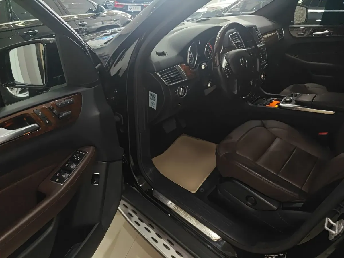 2014 Mercedes-Benz M Class 3.0T 333HP V6 7AT,autocango,china used car exporter,china ev exporter,chinese used car exporter,chinese used ev exporter