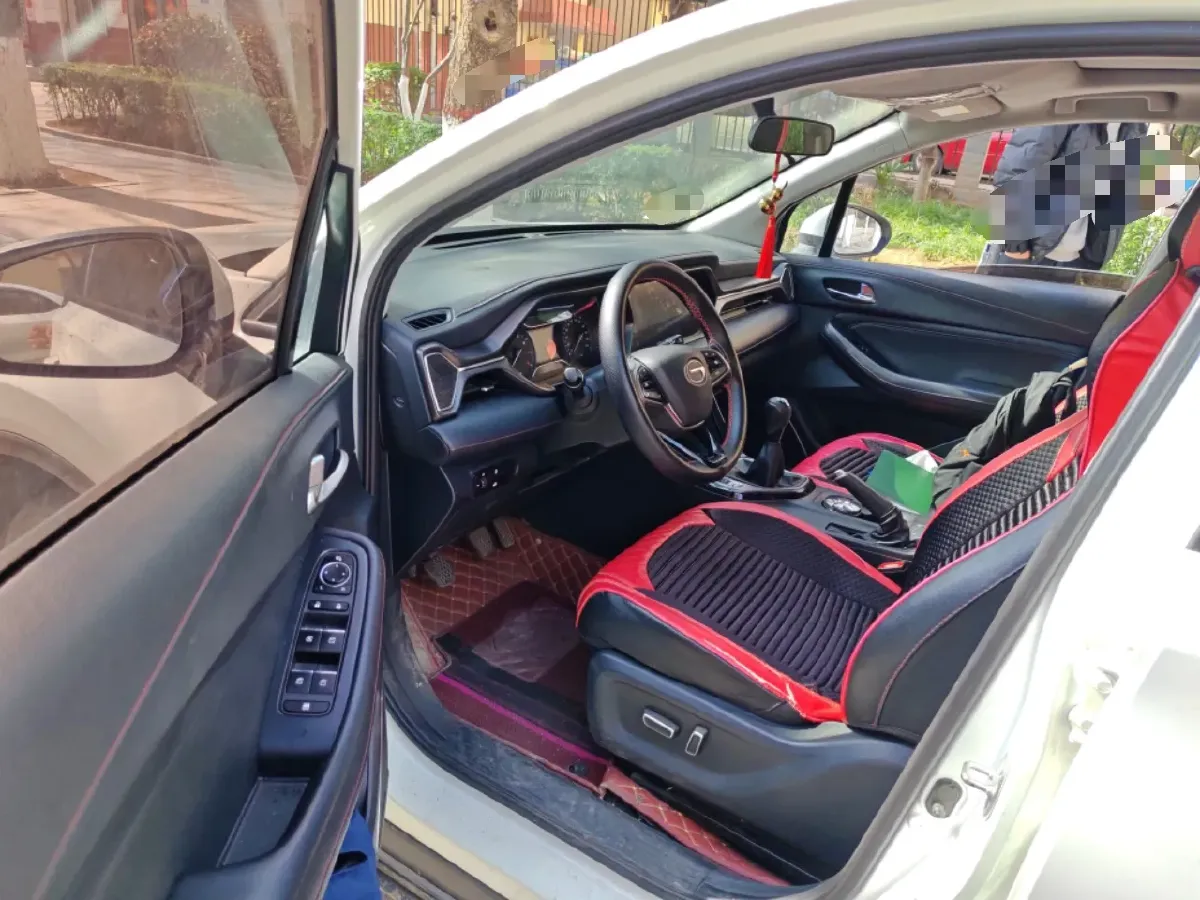 2020 GAC Trumpchi GS4 1.5T 169HP L4 6MT,autocango,china used car exporter,china ev exporter,chinese used car exporter,chinese used ev exporter