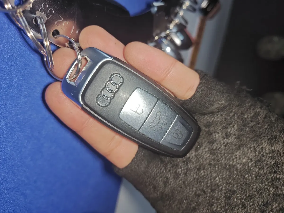 2024 Audi A6L 3.0T 340HP V6 7DCT,autocango,china used car exporter,china ev exporter,chinese used car exporter,chinese used ev exporter