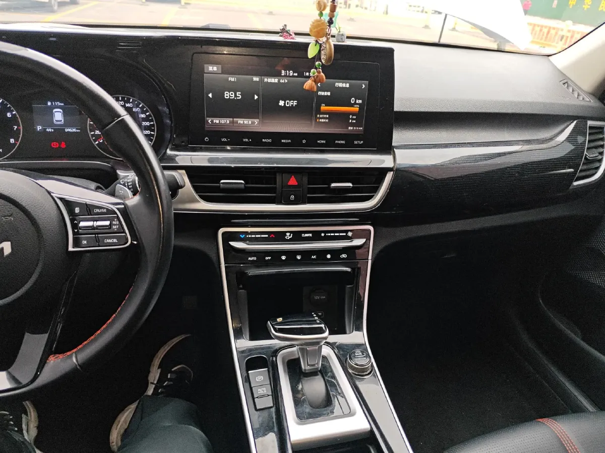 2021 Chevrolet Trax 1.3T 165HP L3 CVT,autocango,china used car exporter,china ev exporter,chinese used car exporter,chinese used ev exporter