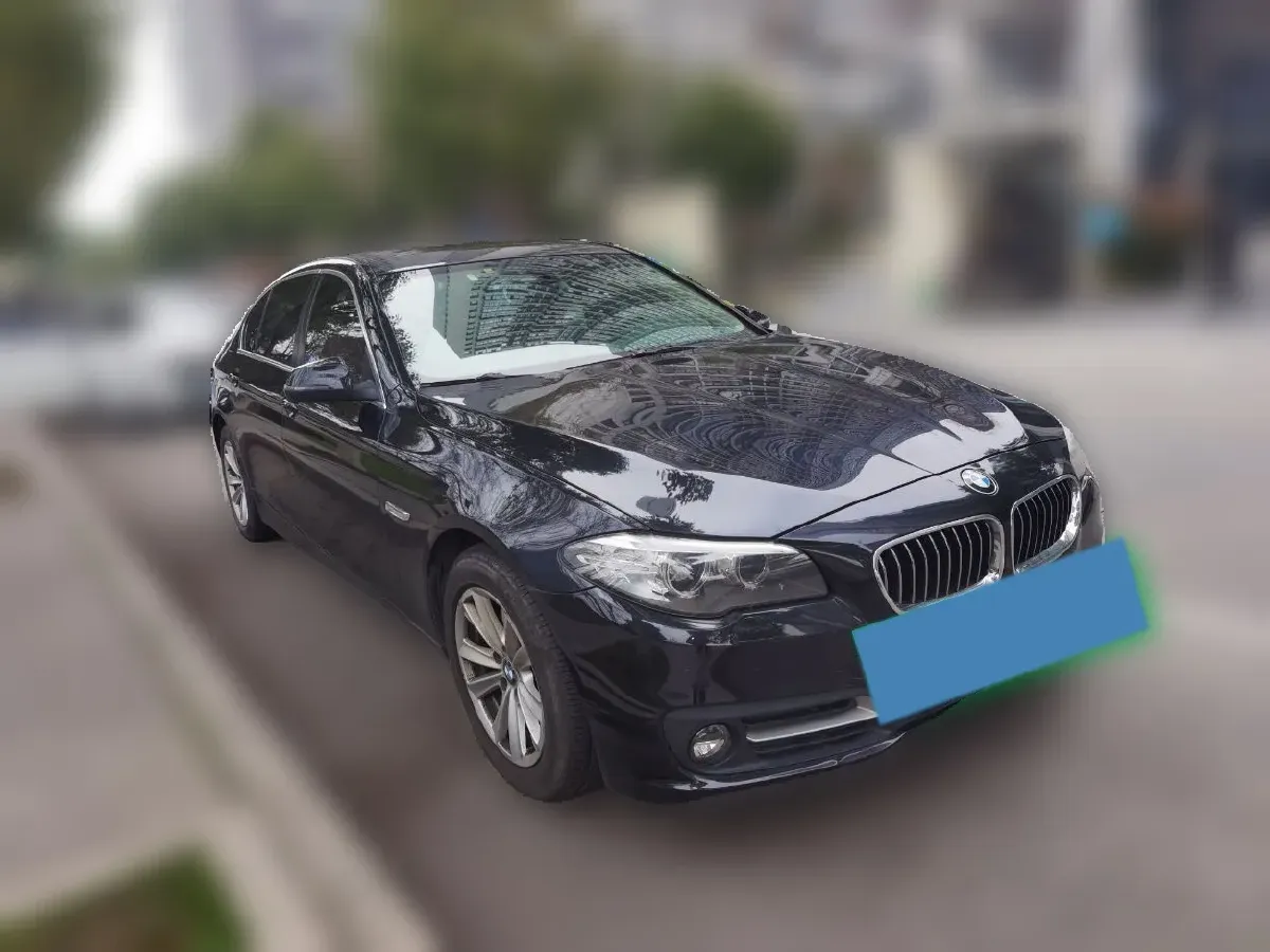2017 BMW 5 Series 2.0T 184HP L4 8AT,autocango,china used car exporter,china ev exporter,chinese used car exporter,chinese used ev exporter