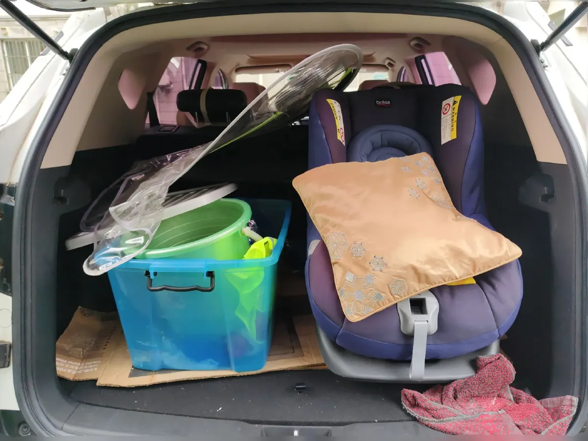 2017 BYD Song 1.5T 154HP L4 6MT,autocango,china used car exporter,china ev exporter,chinese used car exporter,chinese used ev exporter