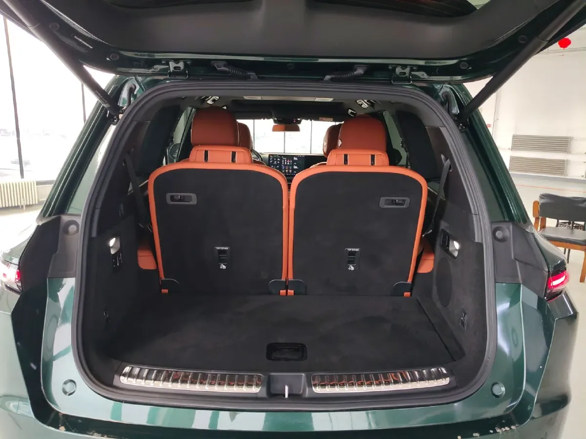 2024 Li L9 Range Extended 154HP REEV 52.3KWH,autocango,china used car exporter,china ev exporter,chinese used car exporter,chinese used ev exporter