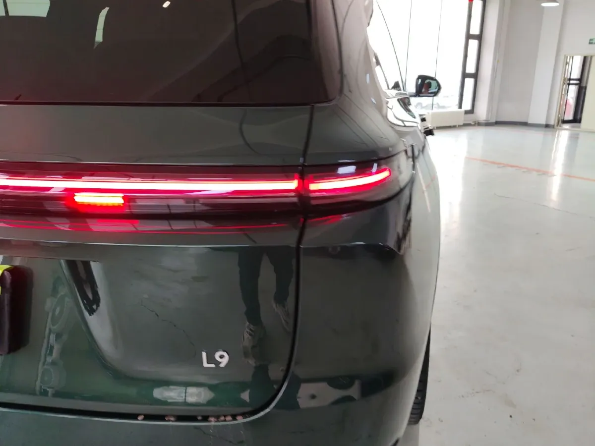 2024 Li L9 Range Extended 154HP REEV 52.3KWH,autocango,china used car exporter,china ev exporter,chinese used car exporter,chinese used ev exporter
