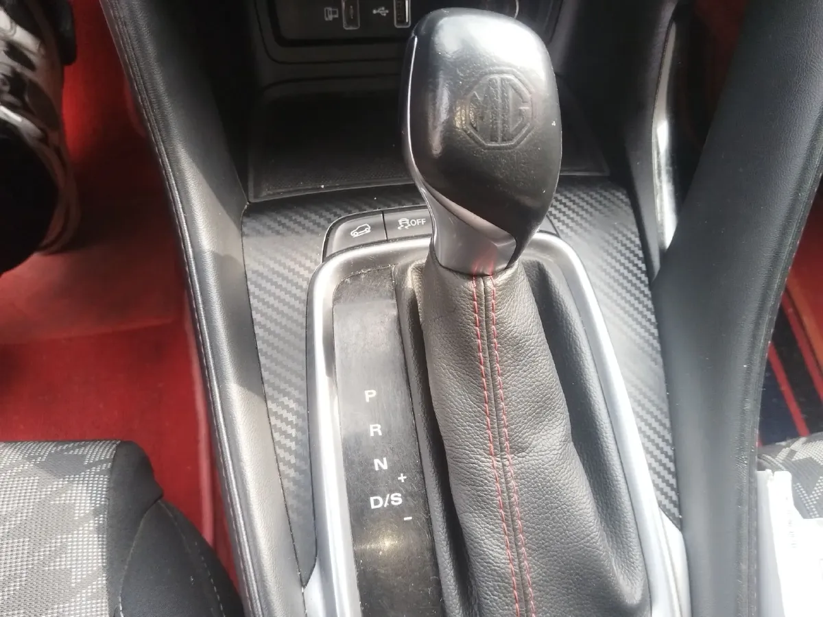 2020 Skoda Rapid Spaceback 1.5L 112HP L4 6AT,autocango,china used car exporter,china ev exporter,chinese used car exporter,chinese used ev exporter