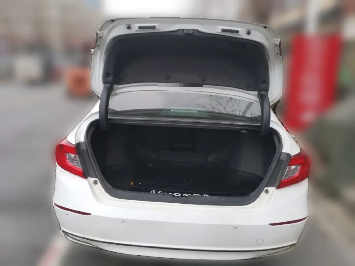 2018 Kia Sorento 2.0T 185HP L4 6AT,autocango,china used car exporter,china ev exporter,chinese used car exporter,chinese used ev exporter