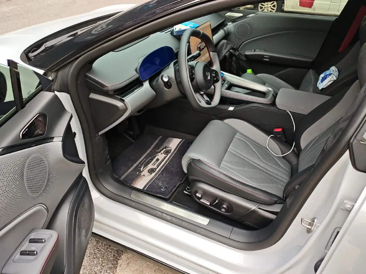 2025 Zeekr 007GT BEV 75KWH,autocango,china used car exporter,china ev exporter,chinese used car exporter,chinese used ev exporter