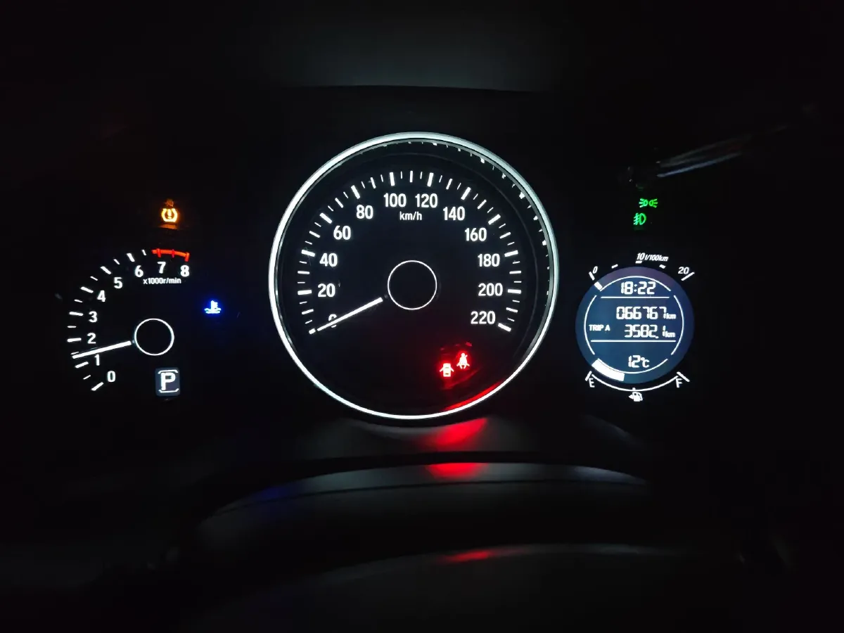 2019 Honda Vezel 1.5L 131HP L4 CVT,autocango,china used car exporter,china ev exporter,chinese used car exporter,chinese used ev exporter