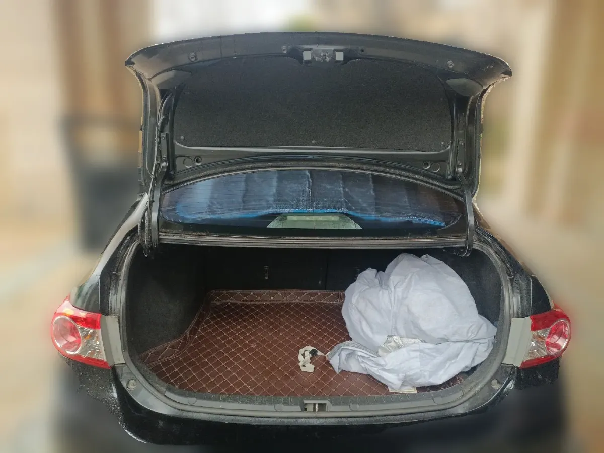 2013 Toyota Corolla 1.8L 140HP L4 CVT,autocango,china used car exporter,china ev exporter,chinese used car exporter,chinese used ev exporter