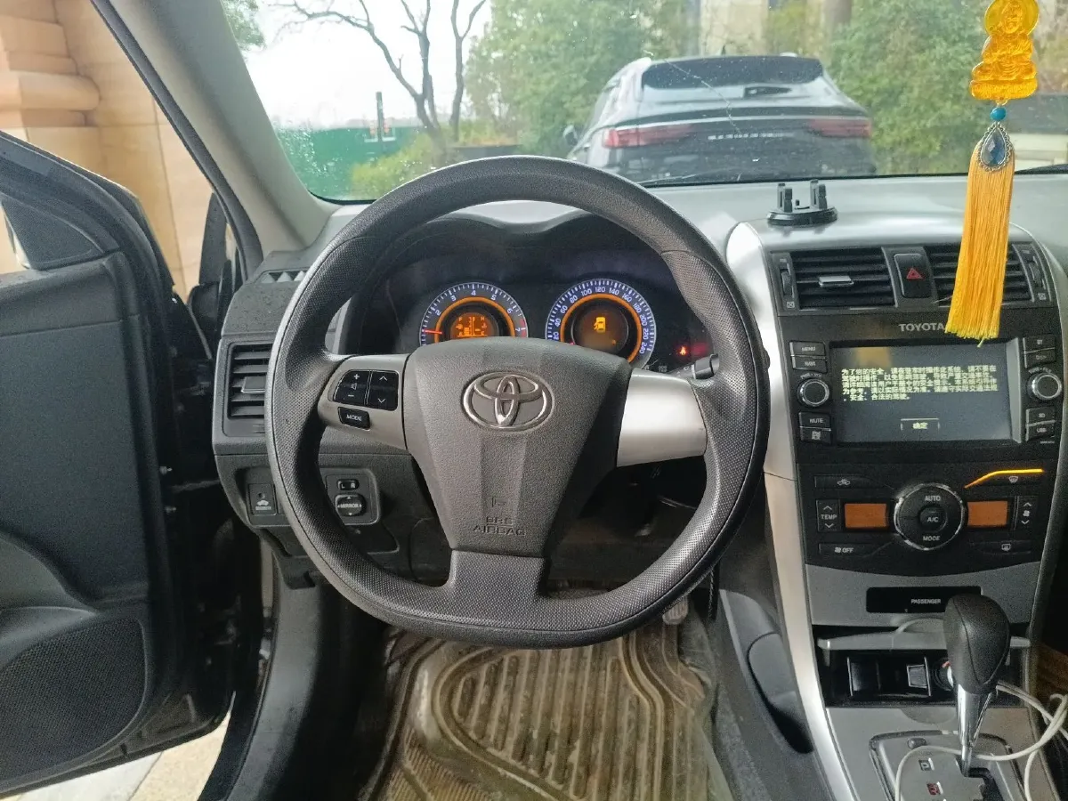 2013 Toyota Corolla 1.8L 140HP L4 CVT,autocango,china used car exporter,china ev exporter,chinese used car exporter,chinese used ev exporter