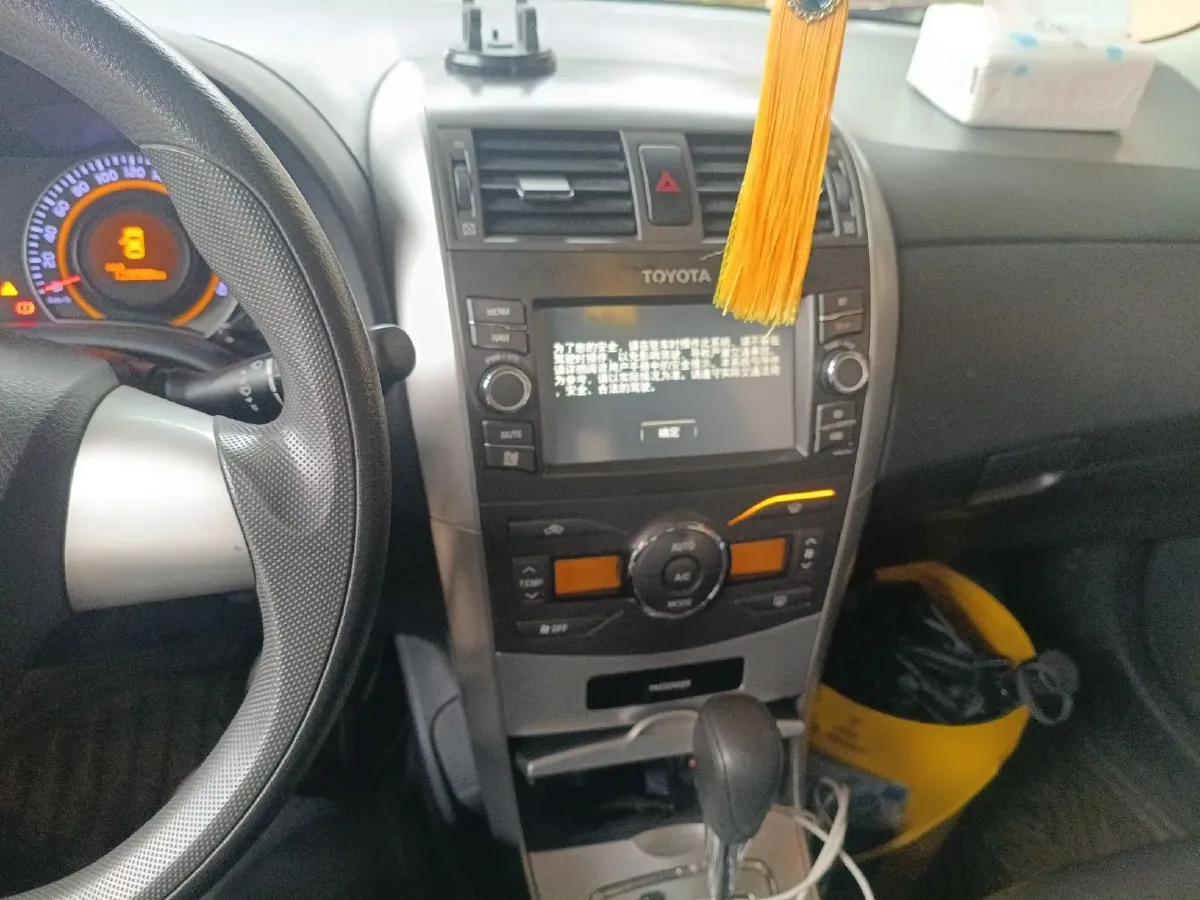 2013 Toyota Corolla 1.8L 140HP L4 CVT,autocango,china used car exporter,china ev exporter,chinese used car exporter,chinese used ev exporter