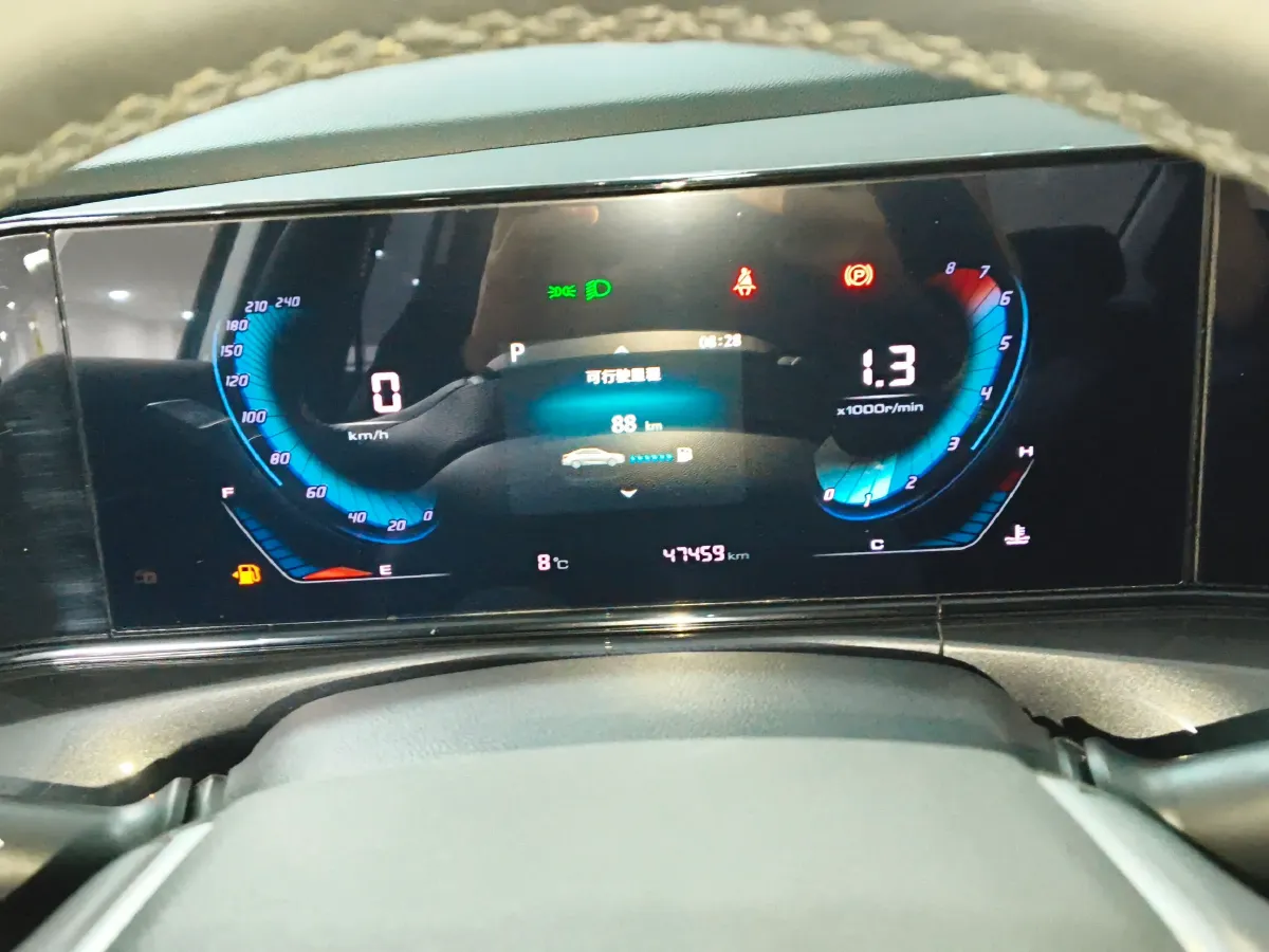 2020 Jetour X70M 1.5T 156HP L4 6DCT,autocango,china used car exporter,china ev exporter,chinese used car exporter,chinese used ev exporter