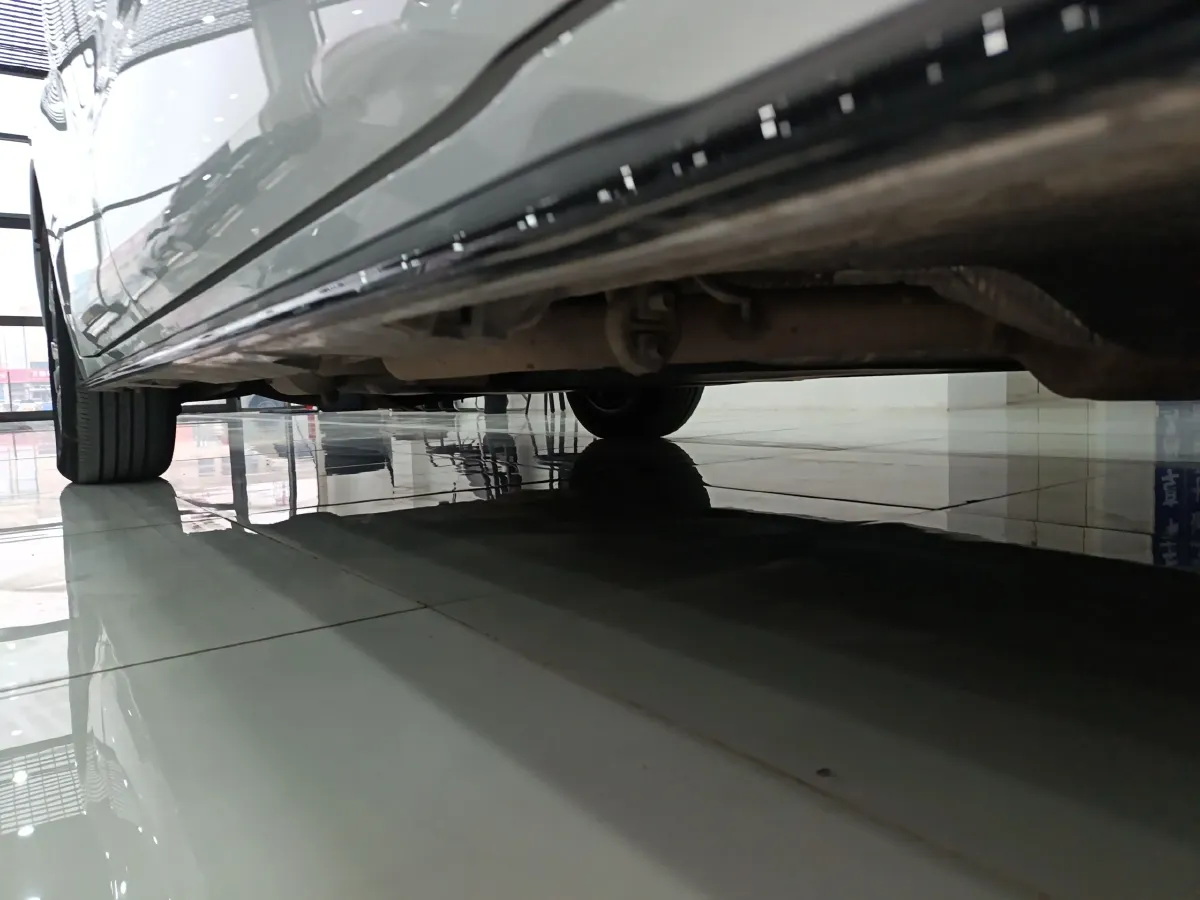 2024 Toyota Sienna 2.5L 189HP L4 E-CVT Hybrid,autocango,china used car exporter,china ev exporter,chinese used car exporter,chinese used ev exporter