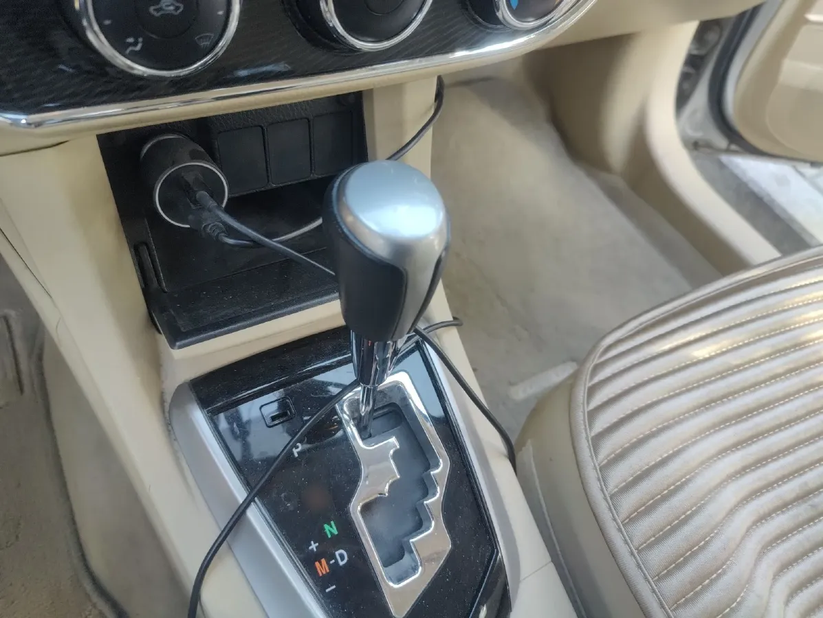 2014 Toyota Corolla 1.6L 122HP L4 CVT,autocango,china used car exporter,china ev exporter,chinese used car exporter,chinese used ev exporter