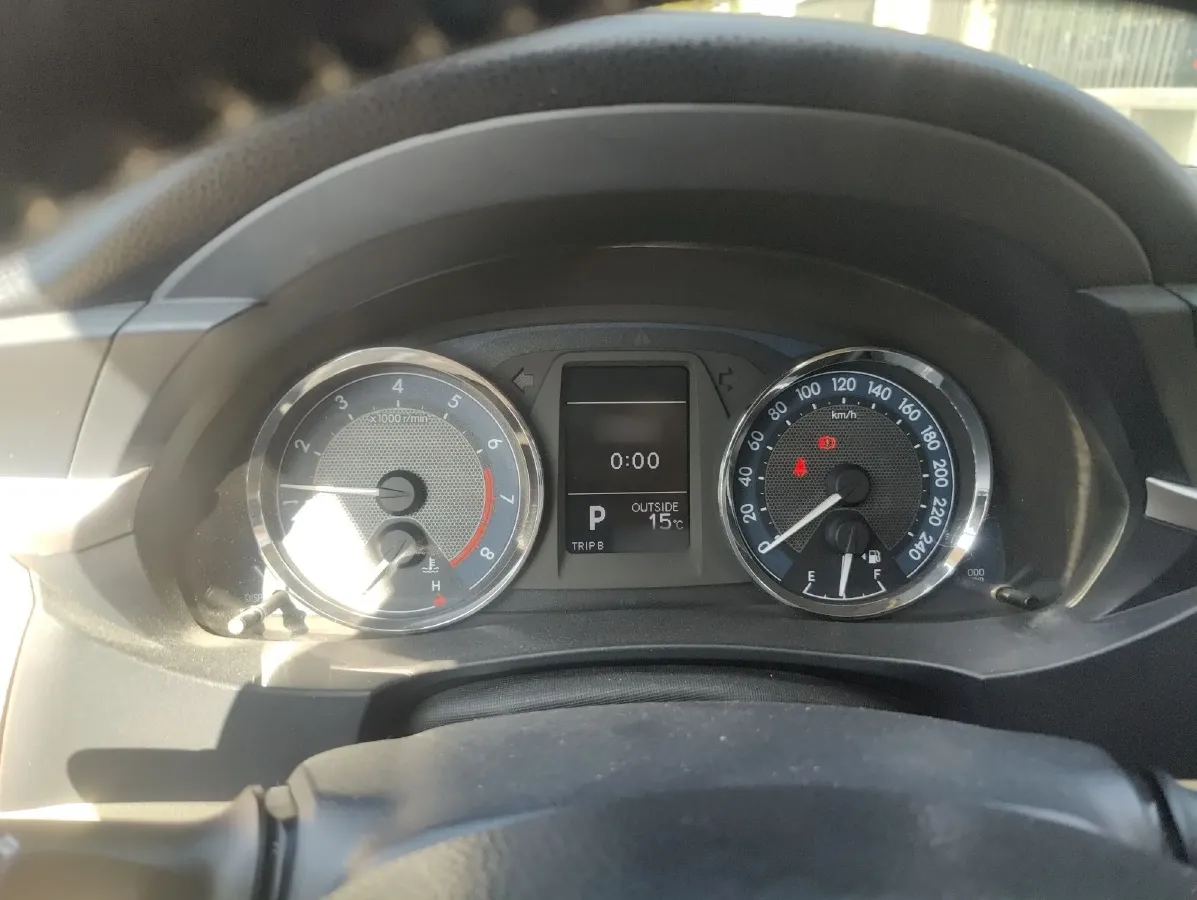 2014 Toyota Corolla 1.6L 122HP L4 CVT,autocango,china used car exporter,china ev exporter,chinese used car exporter,chinese used ev exporter