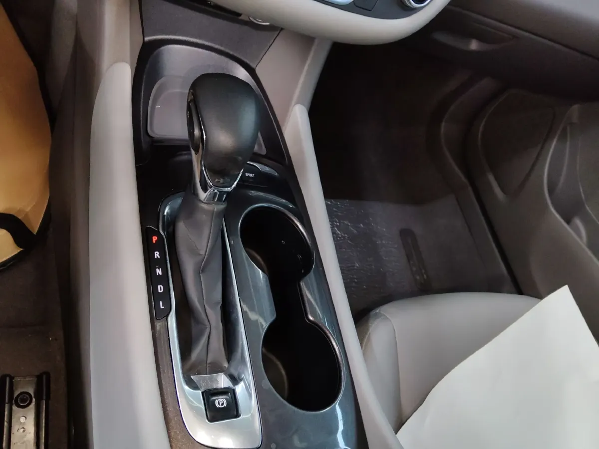 2021 Chevrolet Malibu XL 1.5T 169HP L4 9AT,autocango,china used car exporter,china ev exporter,chinese used car exporter,chinese used ev exporter